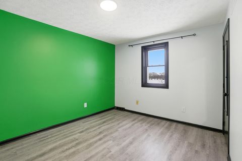 Tiny photo for 728 Murnan Road, Galloway, OH 43119 (MLS # 226002976)