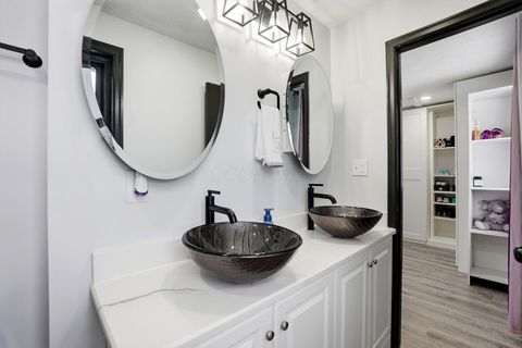 Tiny photo for 728 Murnan Road, Galloway, OH 43119 (MLS # 226002976)