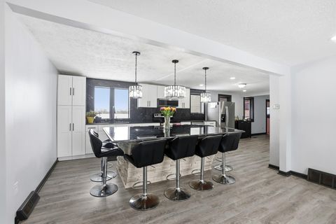 Tiny photo for 728 Murnan Road, Galloway, OH 43119 (MLS # 226002976)