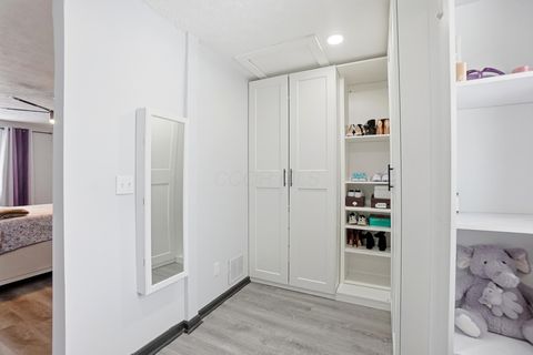 Tiny photo for 728 Murnan Road, Galloway, OH 43119 (MLS # 226002976)