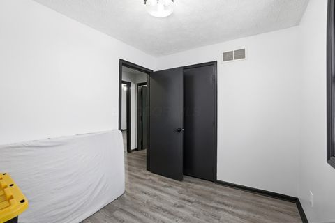 Tiny photo for 728 Murnan Road, Galloway, OH 43119 (MLS # 226002976)