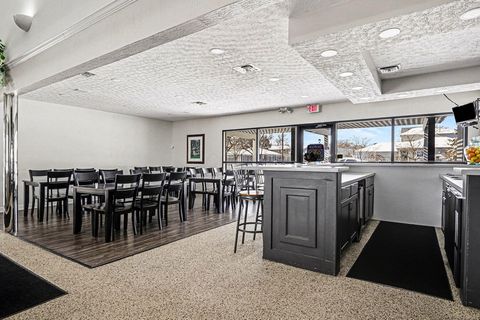 Tiny photo for 5886 Blendon Place Drive, Columbus, OH 43230 (MLS # 226002936)