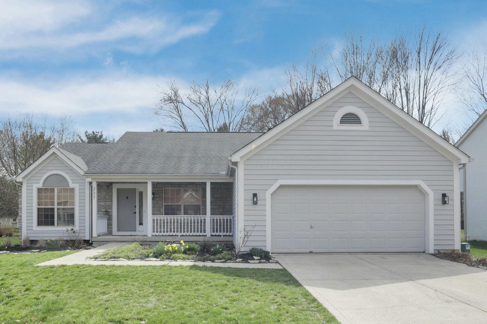 237 W Hull Drive, Delaware, Ohio image 1