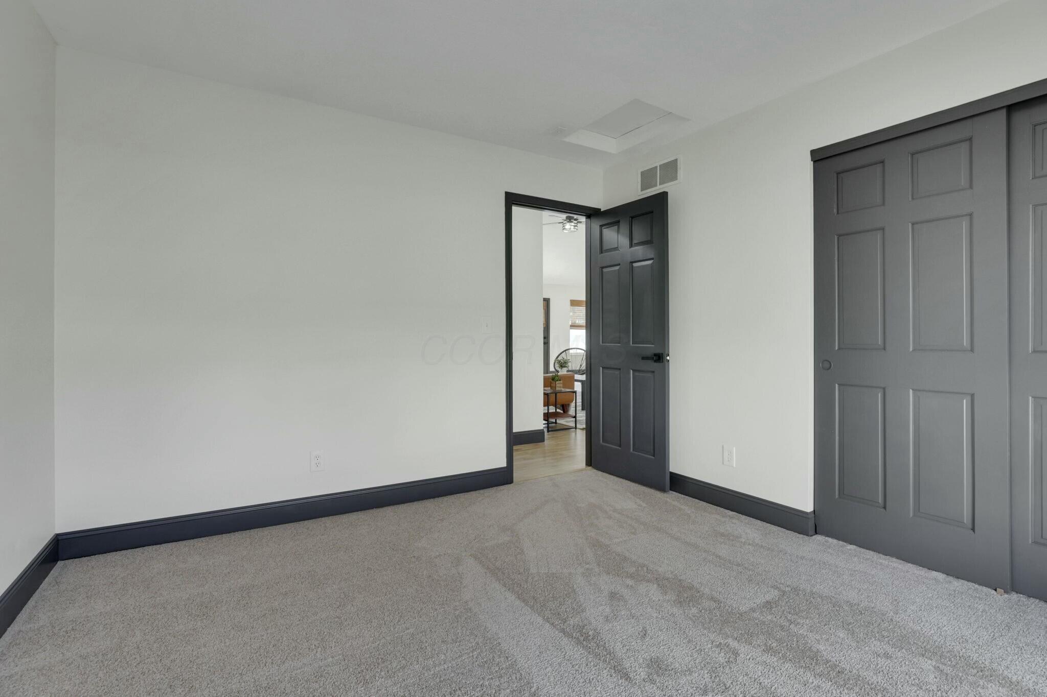 237 W Hull Drive, Delaware, Ohio image 29