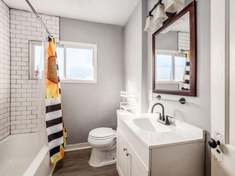 Tiny photo for 1663 Hopkins Avenue, Columbus, OH 43223 (MLS # 225041070)