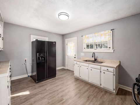 Tiny photo for 1663 Hopkins Avenue, Columbus, OH 43223 (MLS # 225041070)