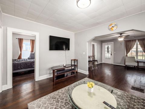 Tiny photo for 1663 Hopkins Avenue, Columbus, OH 43223 (MLS # 225041070)