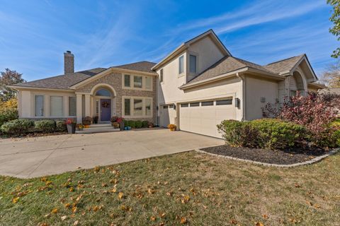 Photo of 6037 Baronscourt Way, Dublin, OH 43016 (MLS # 225021631)