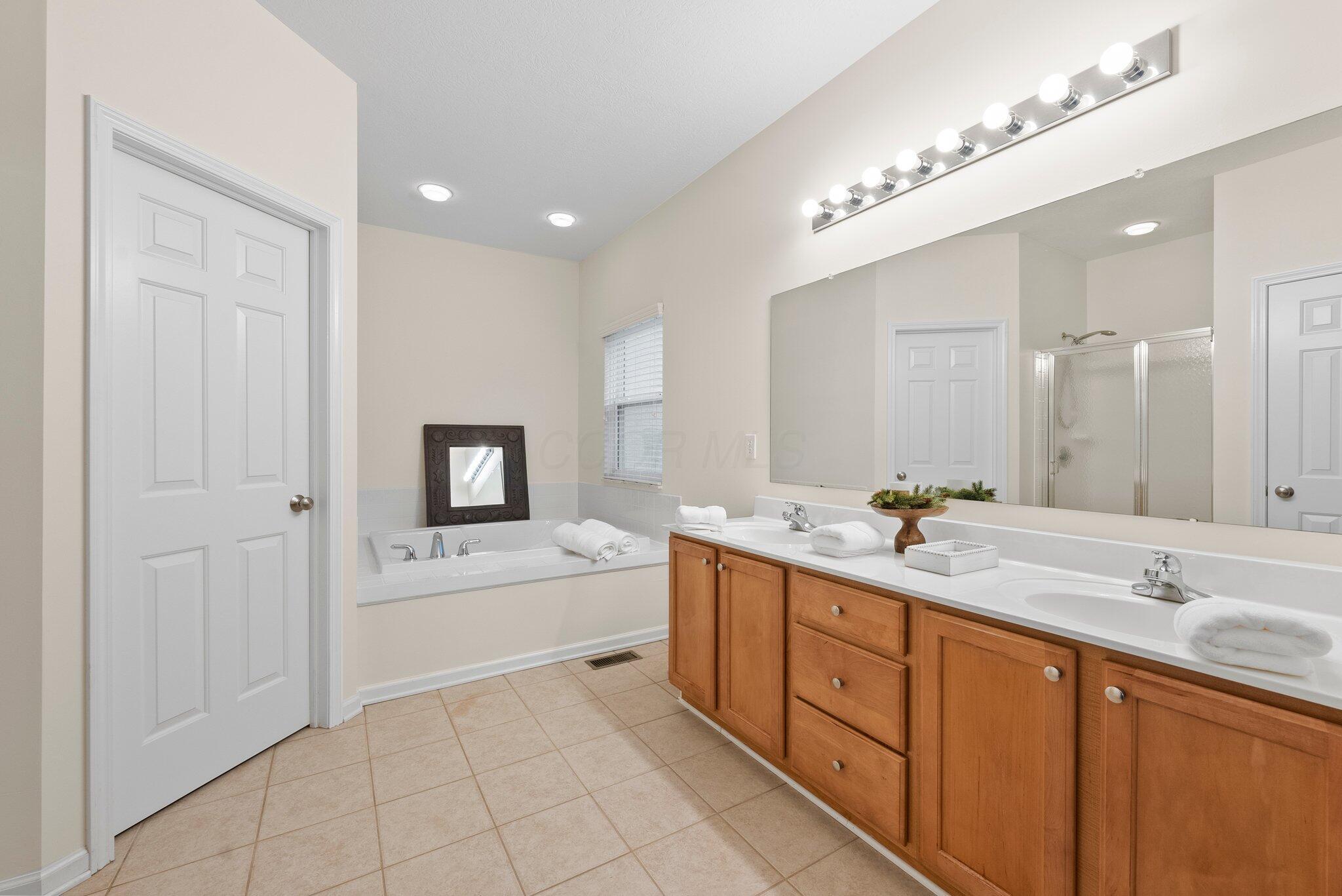 7309 Loch Dunne Place, Dublin, Ohio image 28