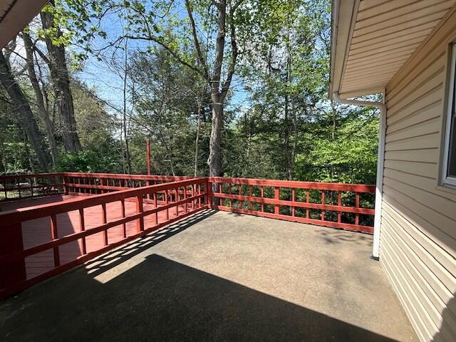 300 Eastlawn Circle