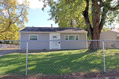 Tiny photo for 3018 Woodway Road, Columbus, OH 43207 (MLS # 225039478)