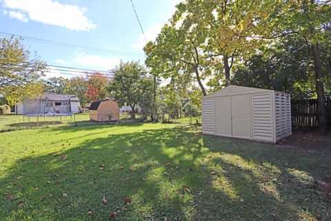 Tiny photo for 3018 Woodway Road, Columbus, OH 43207 (MLS # 225039478)