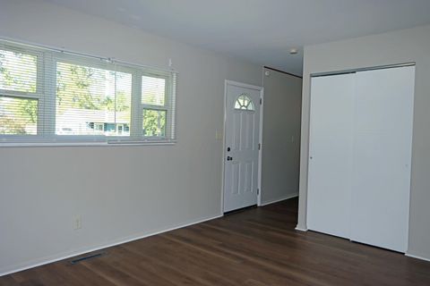 Tiny photo for 3018 Woodway Road, Columbus, OH 43207 (MLS # 225039478)