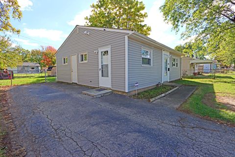 Tiny photo for 3018 Woodway Road, Columbus, OH 43207 (MLS # 225039478)