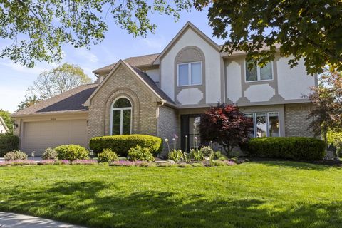 Photo of 5684 Terre Prince Court, Dublin, OH 43017 (MLS # 226015395)