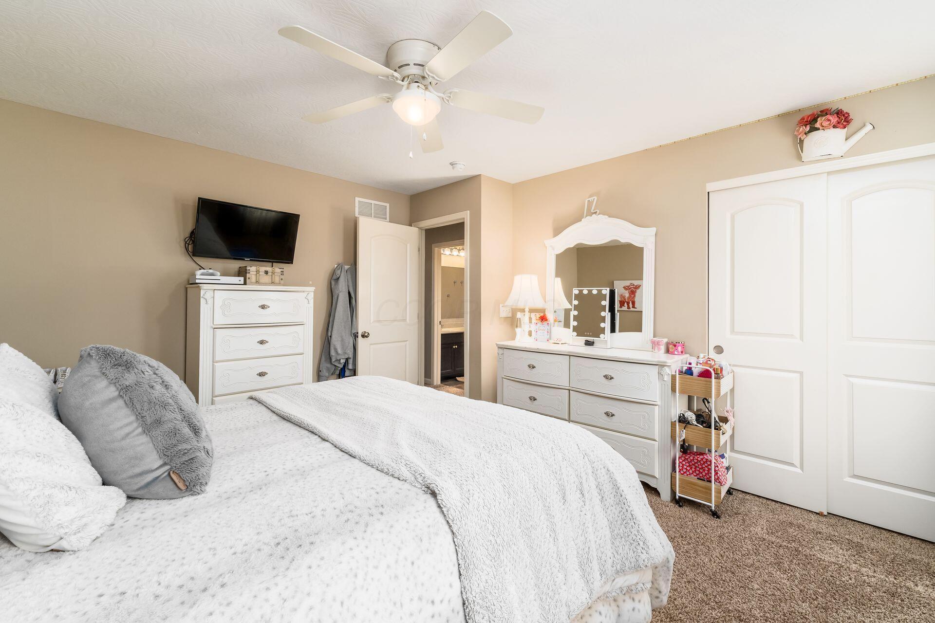 150 Mannaseh Drive, Granville, Ohio image 37