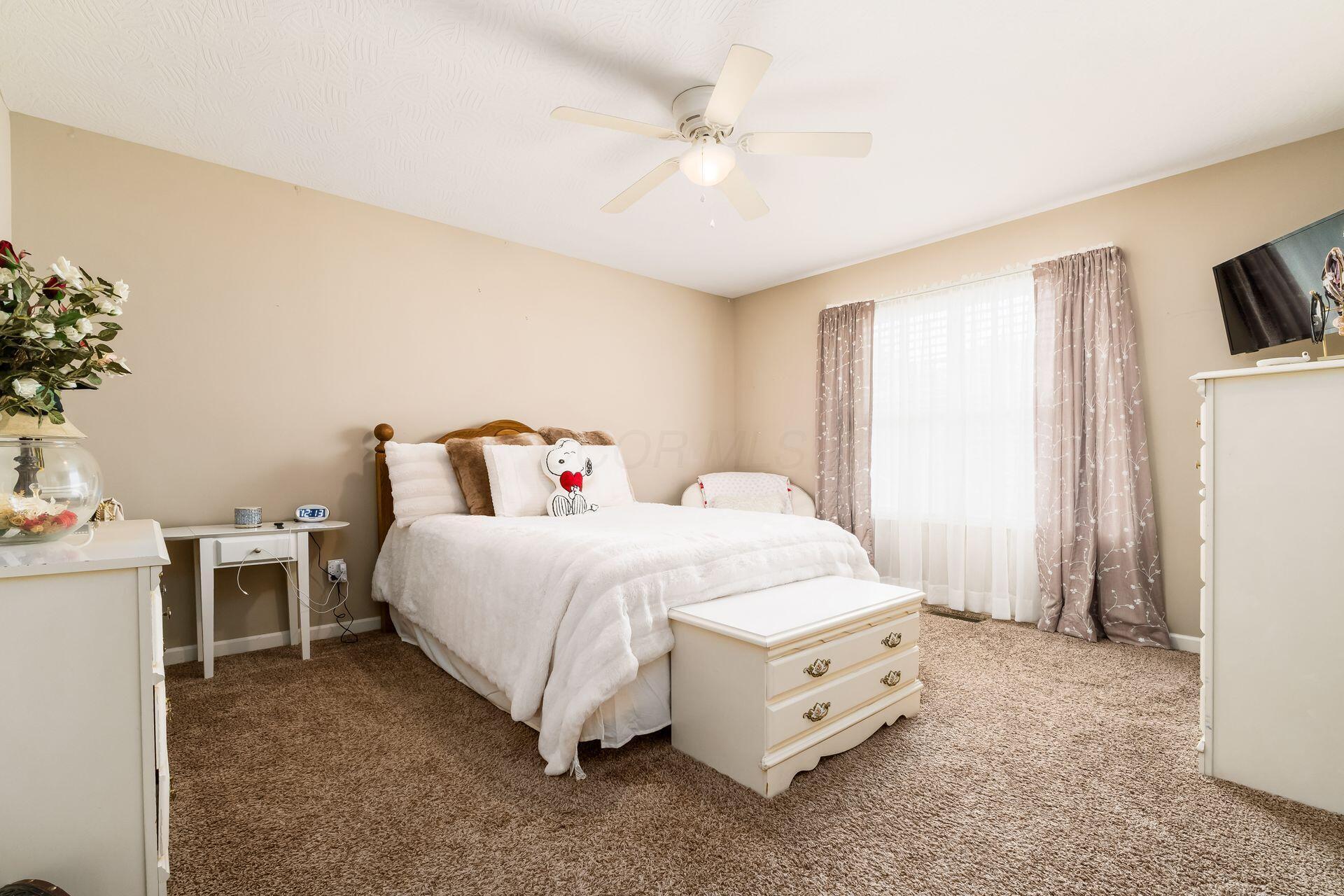 150 Mannaseh Drive, Granville, Ohio image 38