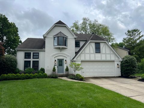 Photo of 1010 Mccarron Court, Columbus, OH 43230 (MLS # 226018544)