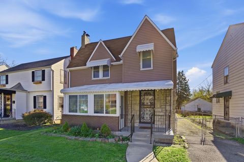 940 Kelton Avenue Columbus OH 43206