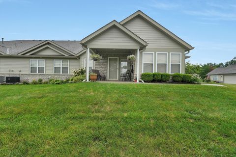 Photo of 8039 Farm Crossing Circle, Powell, OH 43065 (MLS # 226017331)
