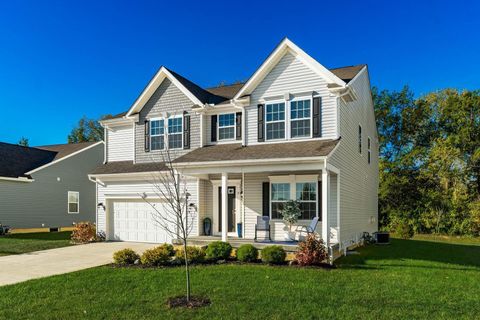 Homes For Sale - 5 Thurber Road<br/> Ashville, OH 43103