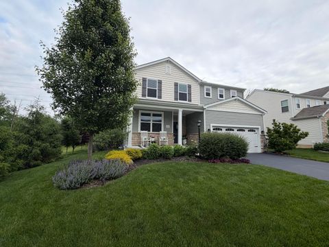 Photo of 1432 Kelci Jayne Drive, Pataskala, OH 43062 (MLS # 226018814)