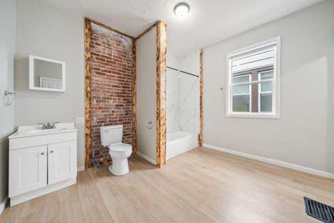 Tiny photo for 661 Siebert Street, Columbus, OH 43206 (MLS # 226028790)
