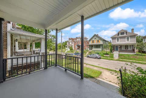 Tiny photo for 661 Siebert Street, Columbus, OH 43206 (MLS # 226028790)