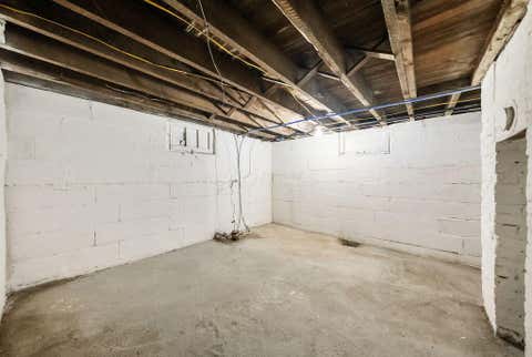 Tiny photo for 661 Siebert Street, Columbus, OH 43206 (MLS # 226028790)