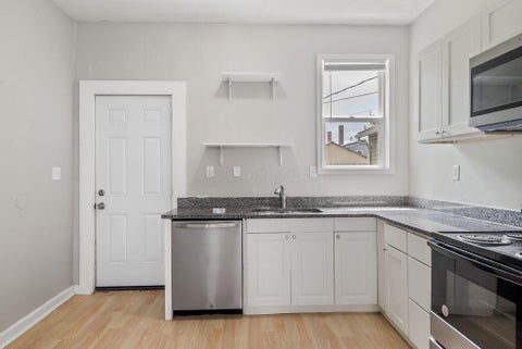 Tiny photo for 661 Siebert Street, Columbus, OH 43206 (MLS # 226028790)
