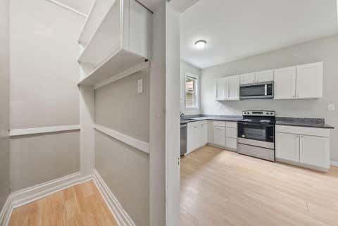 Tiny photo for 661 Siebert Street, Columbus, OH 43206 (MLS # 226028790)