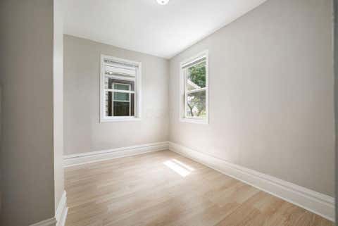Tiny photo for 661 Siebert Street, Columbus, OH 43206 (MLS # 226028790)