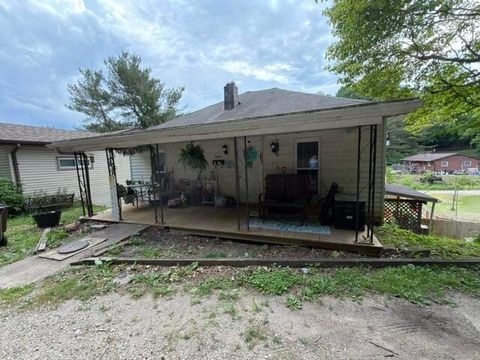 685 N Walnut Street Logan OH 43138