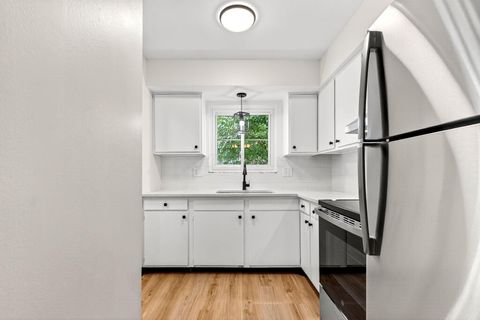 Tiny photo for 2362 Woodbrook Circle N 81 #81, Columbus, OH 43223 (MLS # 226002809)