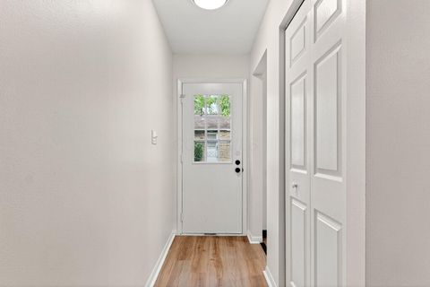 Tiny photo for 2362 Woodbrook Circle N 81 #81, Columbus, OH 43223 (MLS # 226002809)