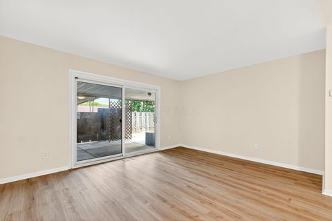 Tiny photo for 2362 Woodbrook Circle N 81 #81, Columbus, OH 43223 (MLS # 226002809)