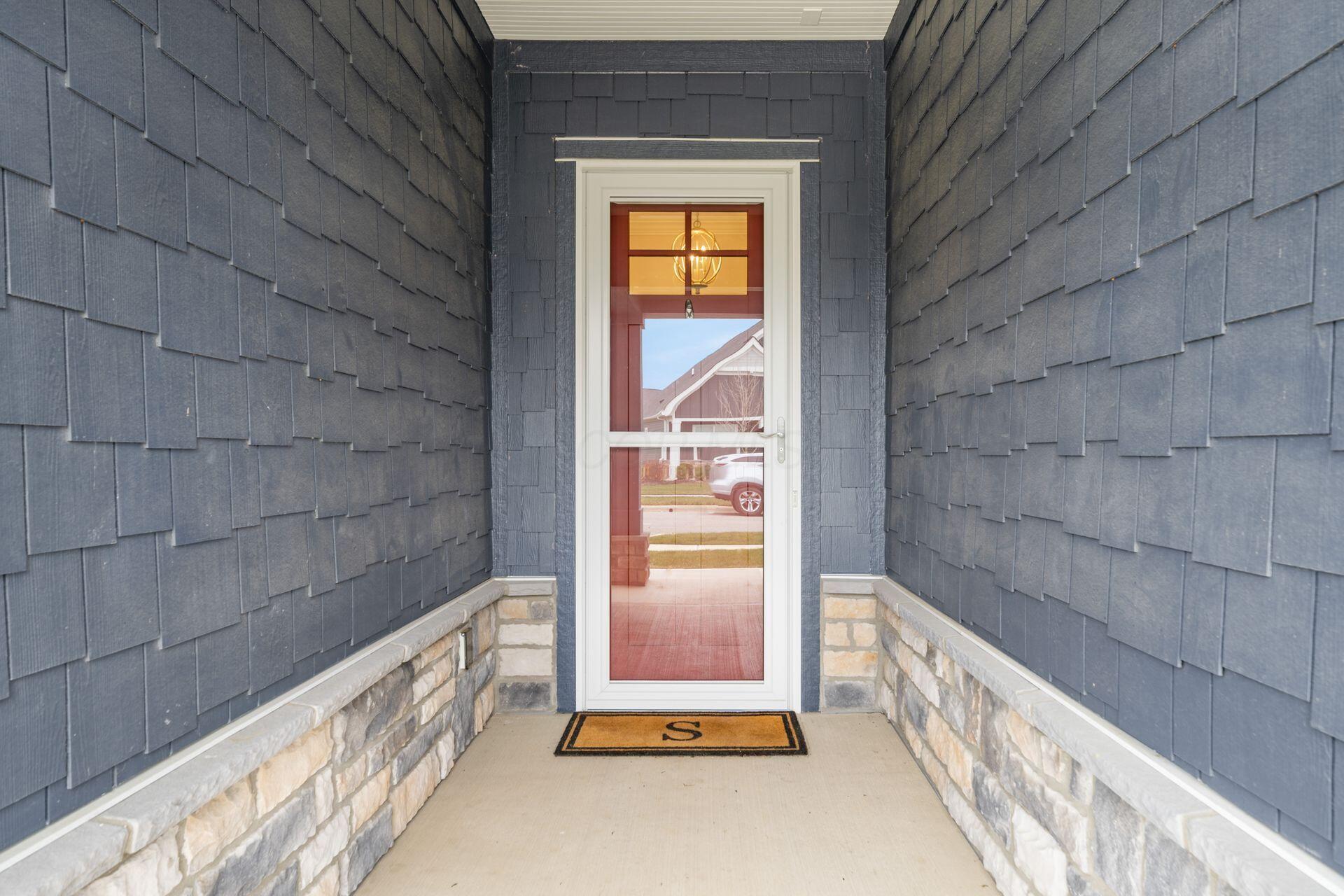 8688 Eliot Drive, Plain City, Ohio image 3