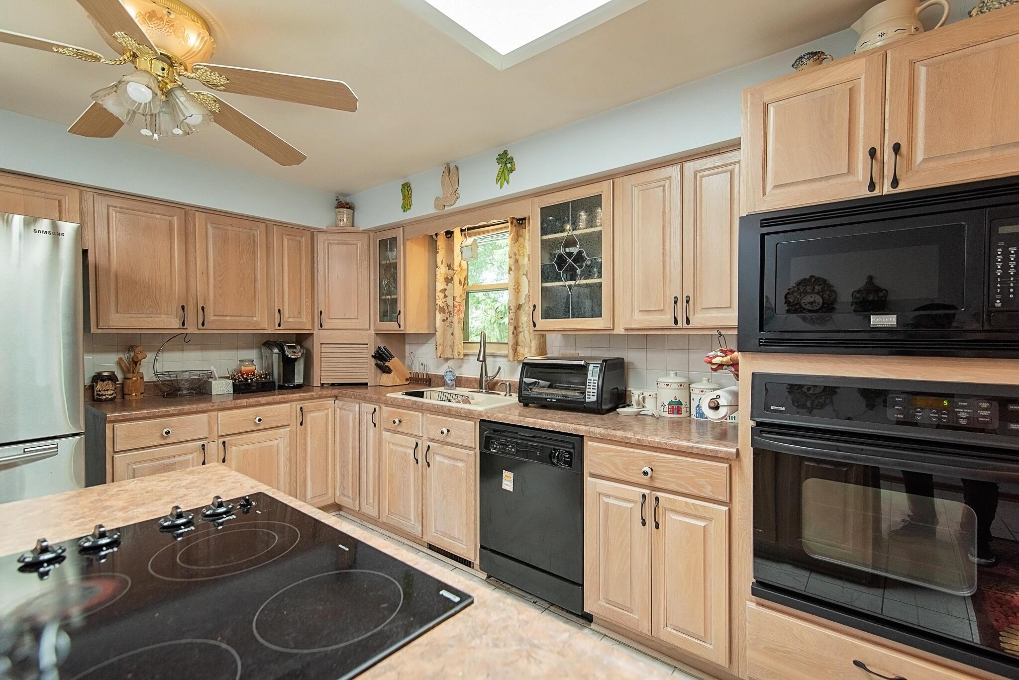 2221 Shrine Road, Springfield, Ohio image 11