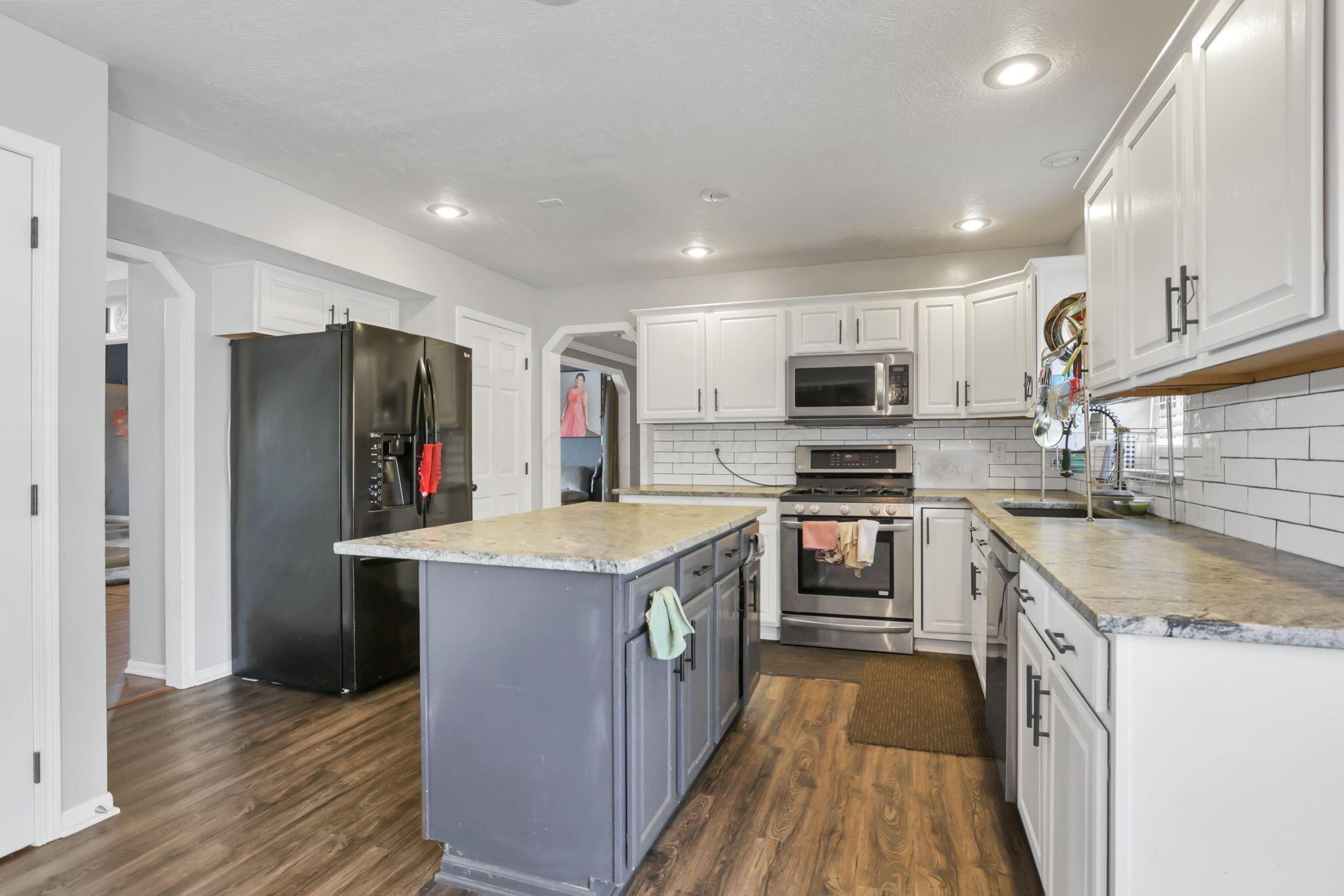 7936 Slate Ridge Boulevard, Reynoldsburg, Ohio image 13