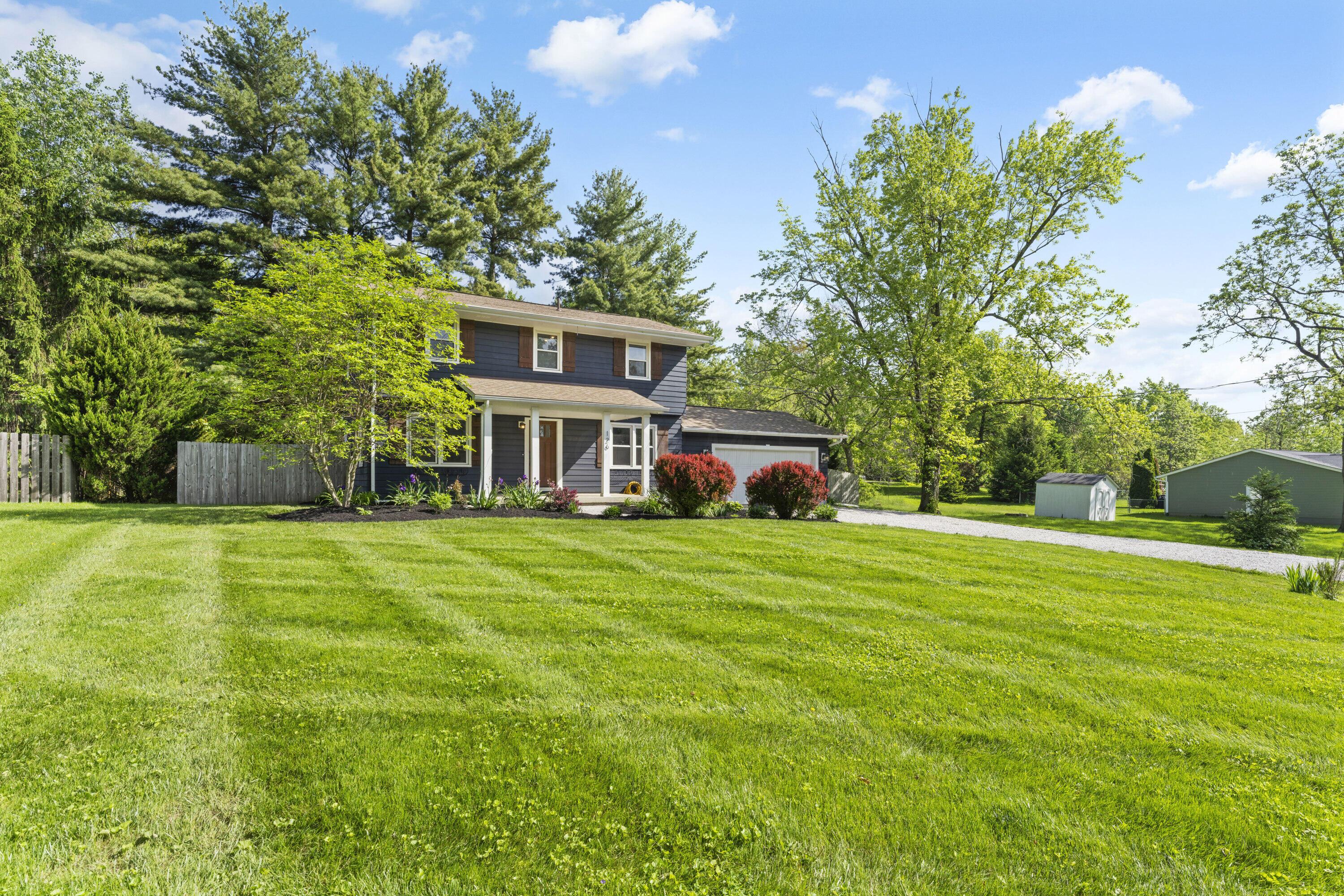 126 W Hiawatha Drive, Powell, Ohio image 3