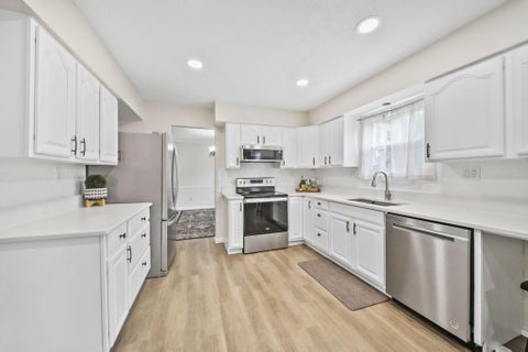Tiny photo for 6404 Sharon Woods Boulevard, Columbus, OH 43229 (MLS # 226038048)
