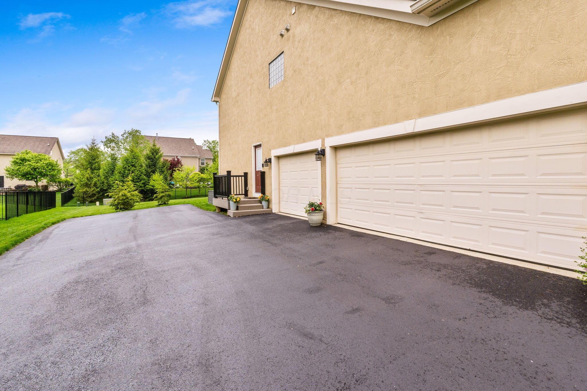 6983 Jennifer Ann Drive, Lewis Center, Ohio image 21