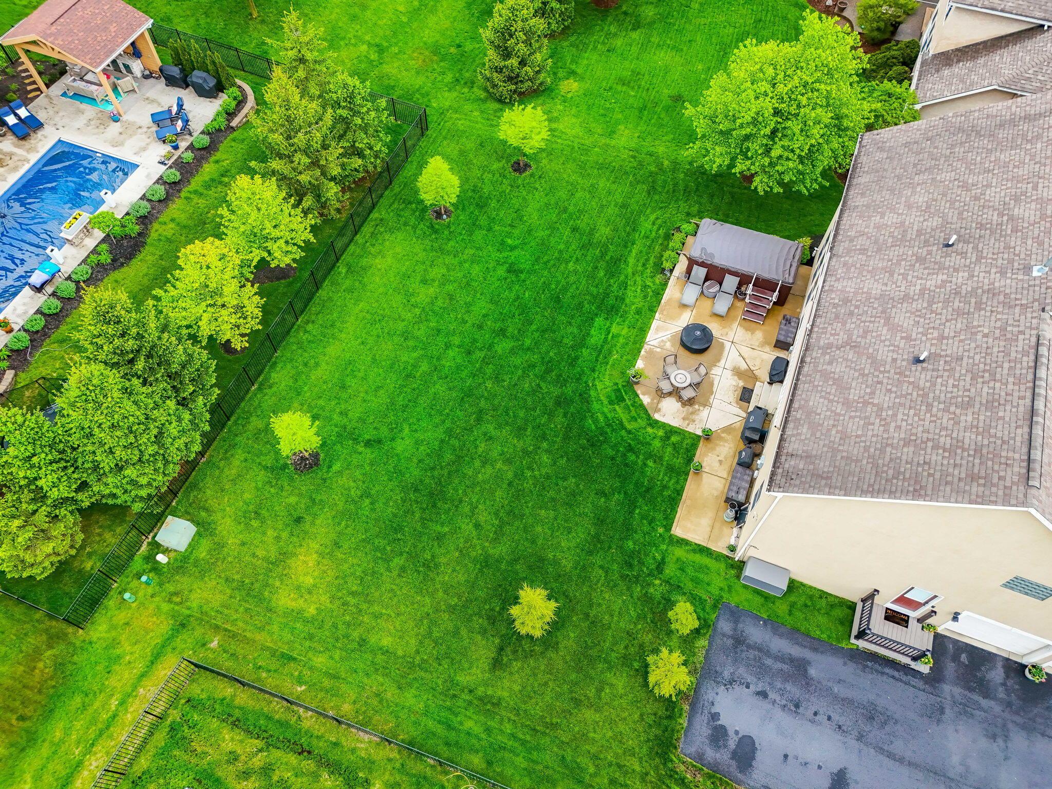 6983 Jennifer Ann Drive, Lewis Center, Ohio image 7