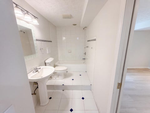 Tiny photo for 6255 Spinnaker Drive, Lewis Center, OH 43035 (MLS # 226036033)