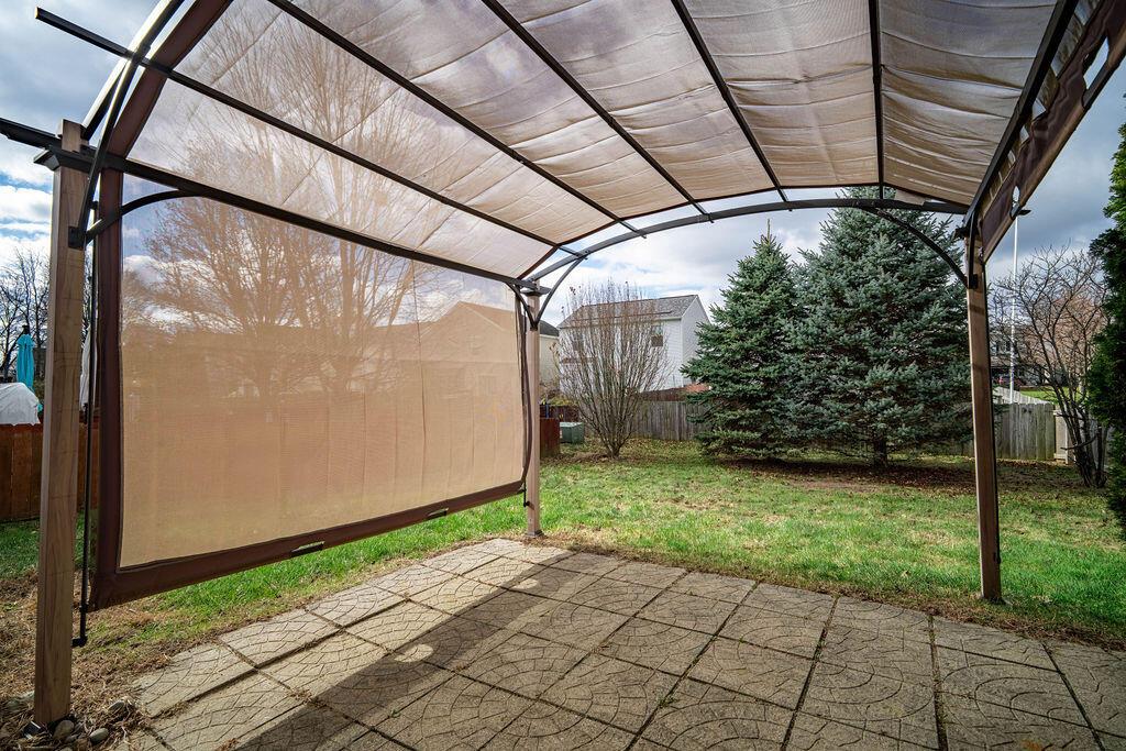 Hilliard, Ohio 43026, United States, 3 Bedrooms Bedrooms, ,3 BathroomsBathrooms,Residential,Active,252244