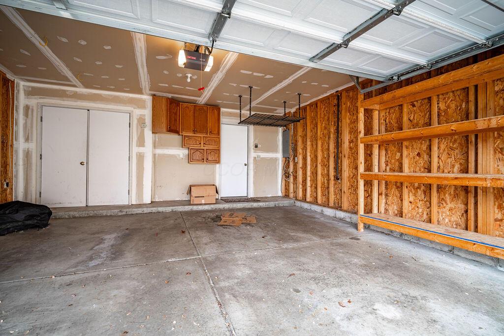 Hilliard, Ohio 43026, United States, 3 Bedrooms Bedrooms, ,3 BathroomsBathrooms,Residential,Active,252244