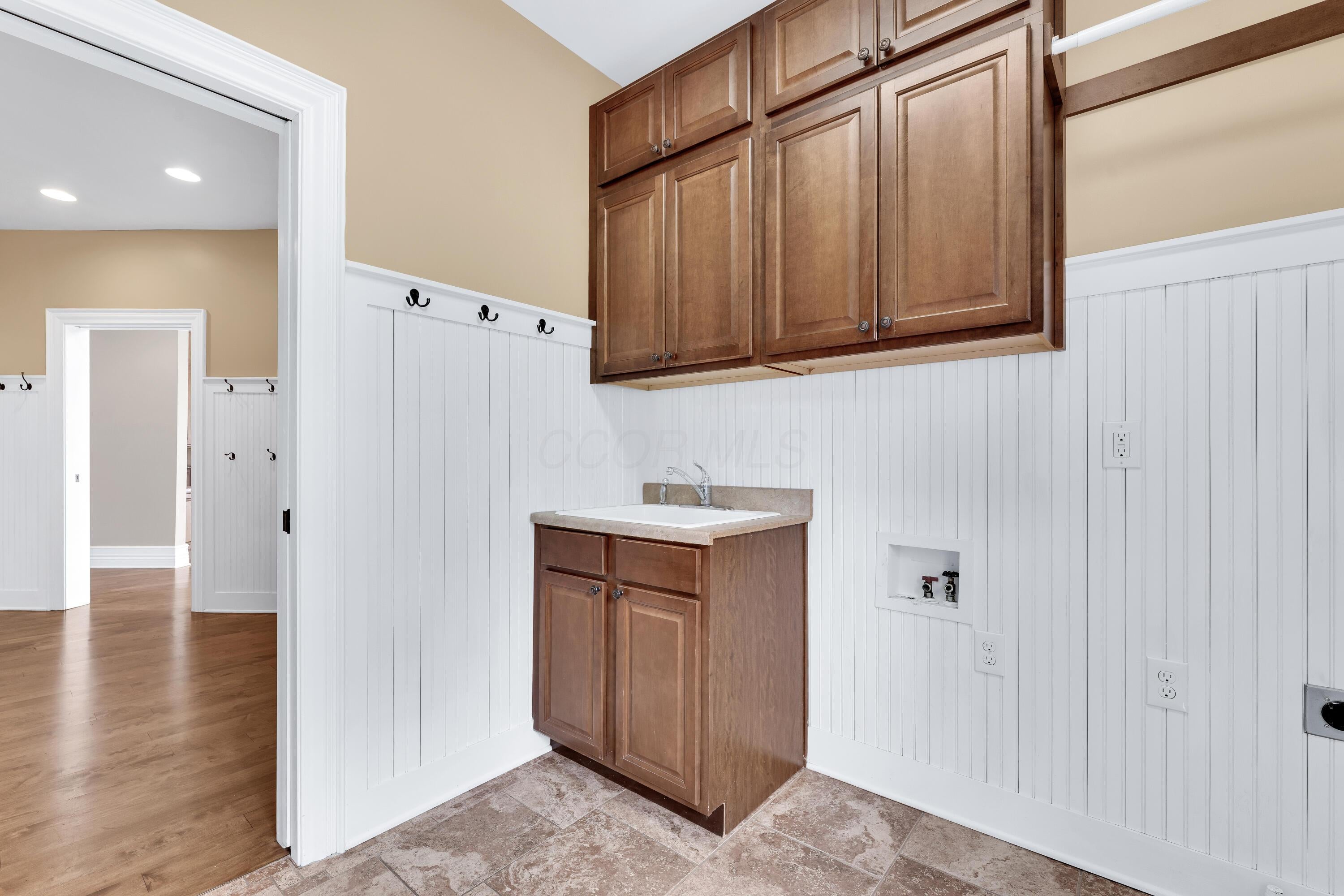 2478 Deseret Dr, Powell, OH, 43065, USA, 4 Bedrooms Bedrooms, ,6 BathroomsBathrooms,Residential,Active,2478 Deseret Dr,226029074