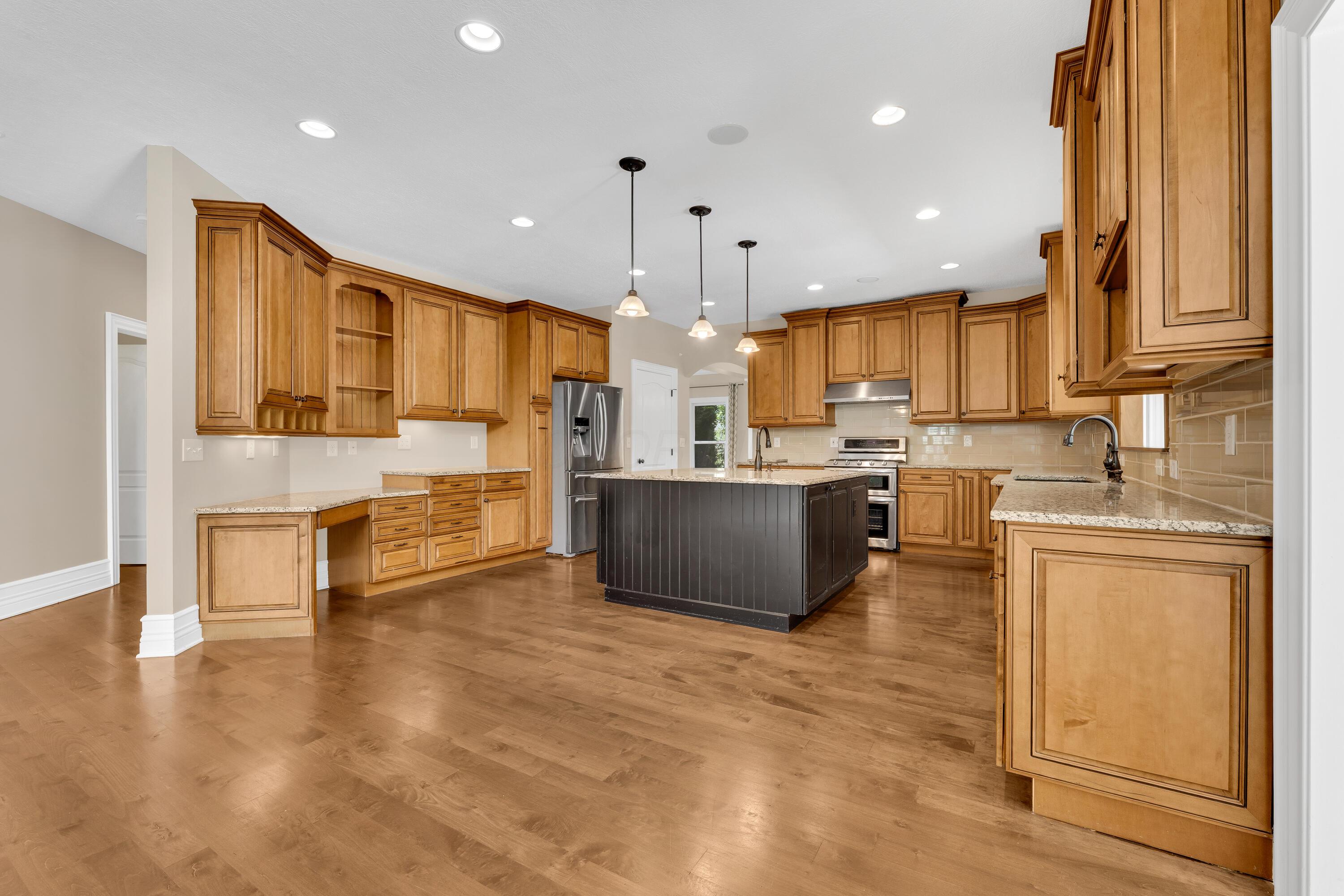 2478 Deseret Dr, Powell, OH, 43065, USA, 4 Bedrooms Bedrooms, ,6 BathroomsBathrooms,Residential,Active,2478 Deseret Dr,226029074
