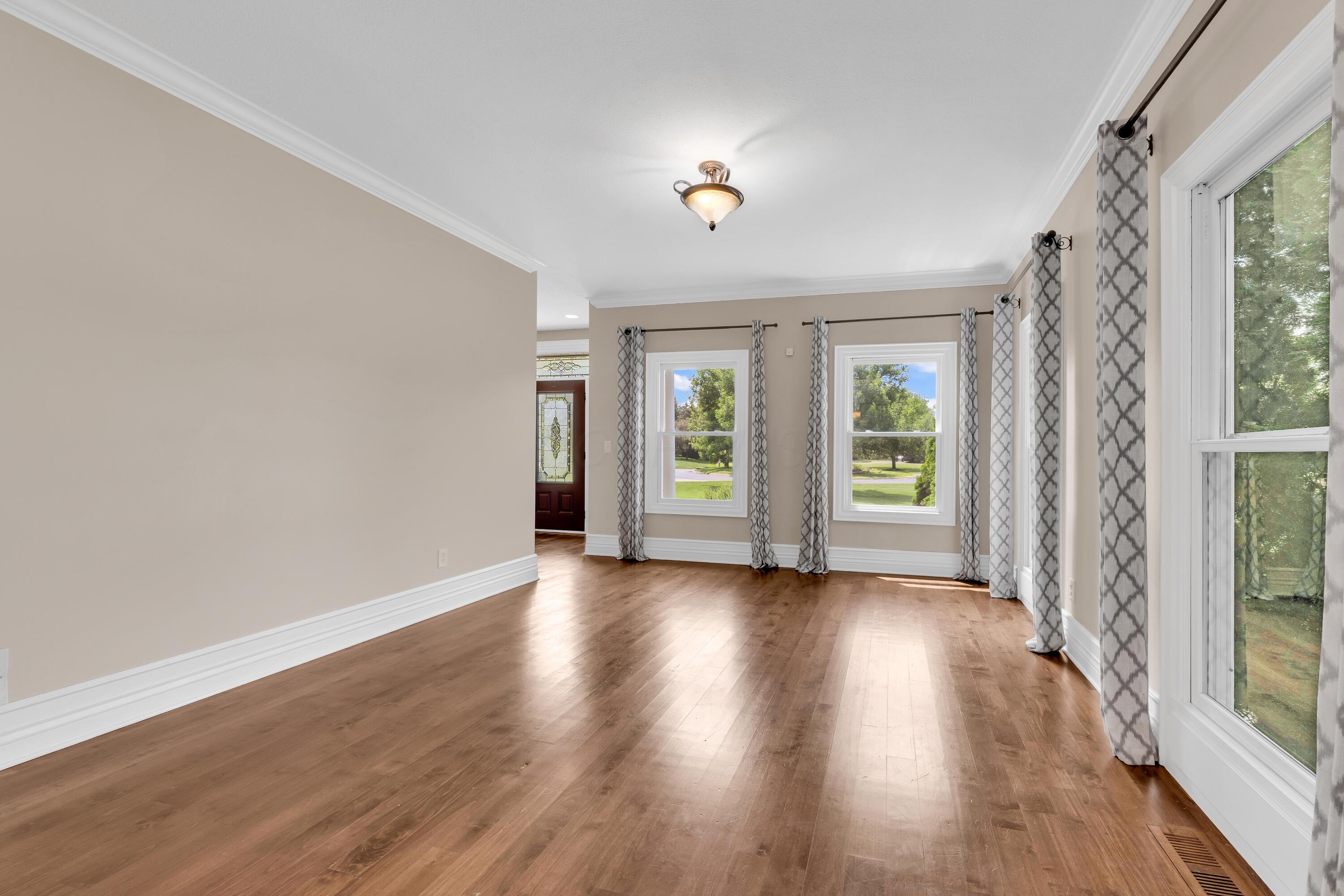 2478 Deseret Dr, Powell, OH, 43065, USA, 4 Bedrooms Bedrooms, ,6 BathroomsBathrooms,Residential,Active,2478 Deseret Dr,226029074