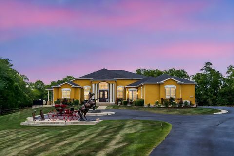 Photo of 3583 Darby Knolls Boulevard, Hilliard, OH 43026 (MLS # 225032684)
